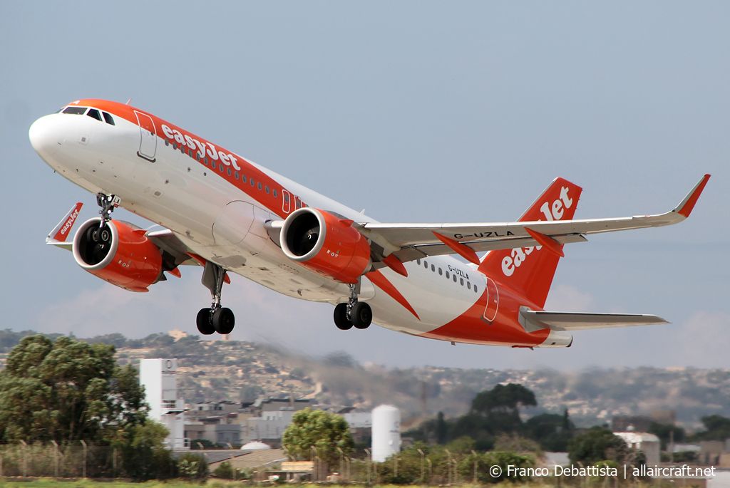 G-UZLA (8982) 2019 Airbus A320-251N
