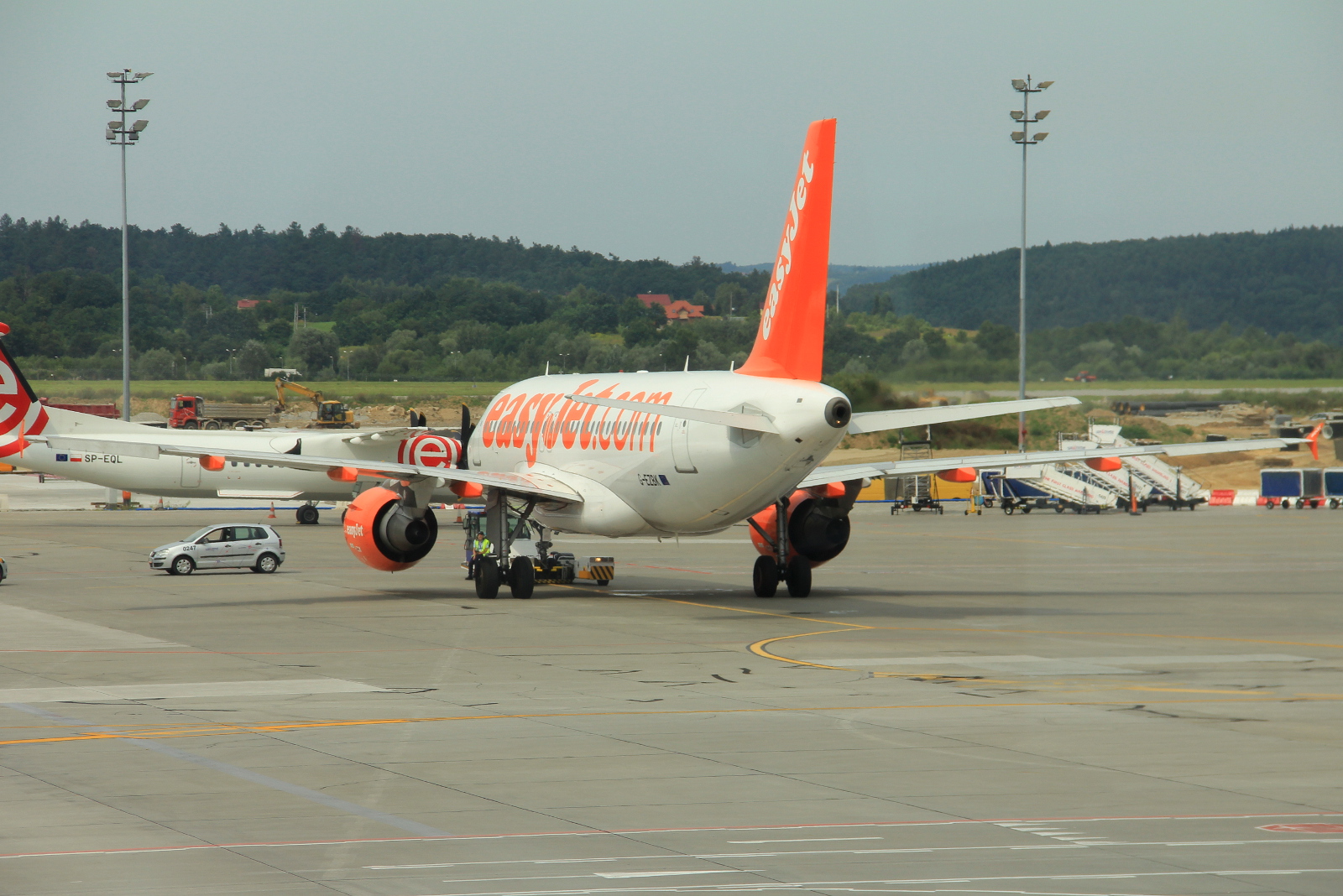 G-EZBK (3041) 2007 Airbus A319-111