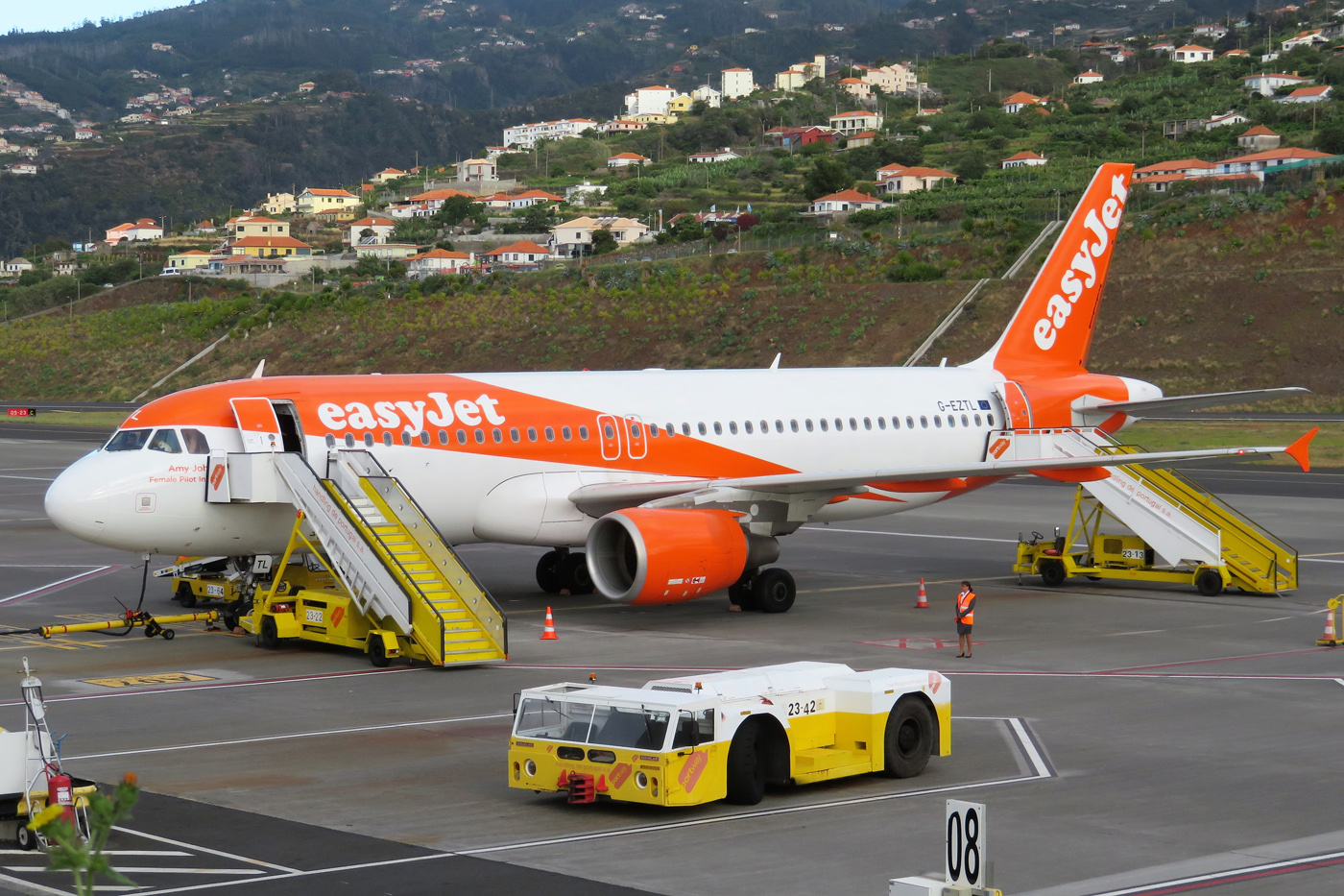 G-EZTL (4012) 2009 Airbus A320-214