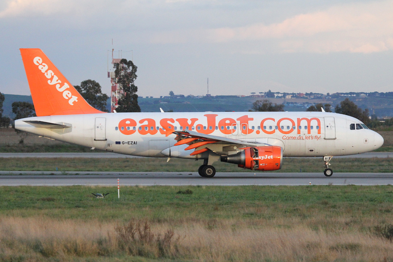 G-EZAI (2735) 2006 Airbus A319-111