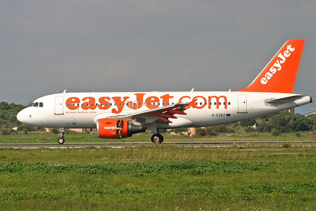 G-EZEZ · Airbus A319-111 · (PMI / LEPA / LESJ)