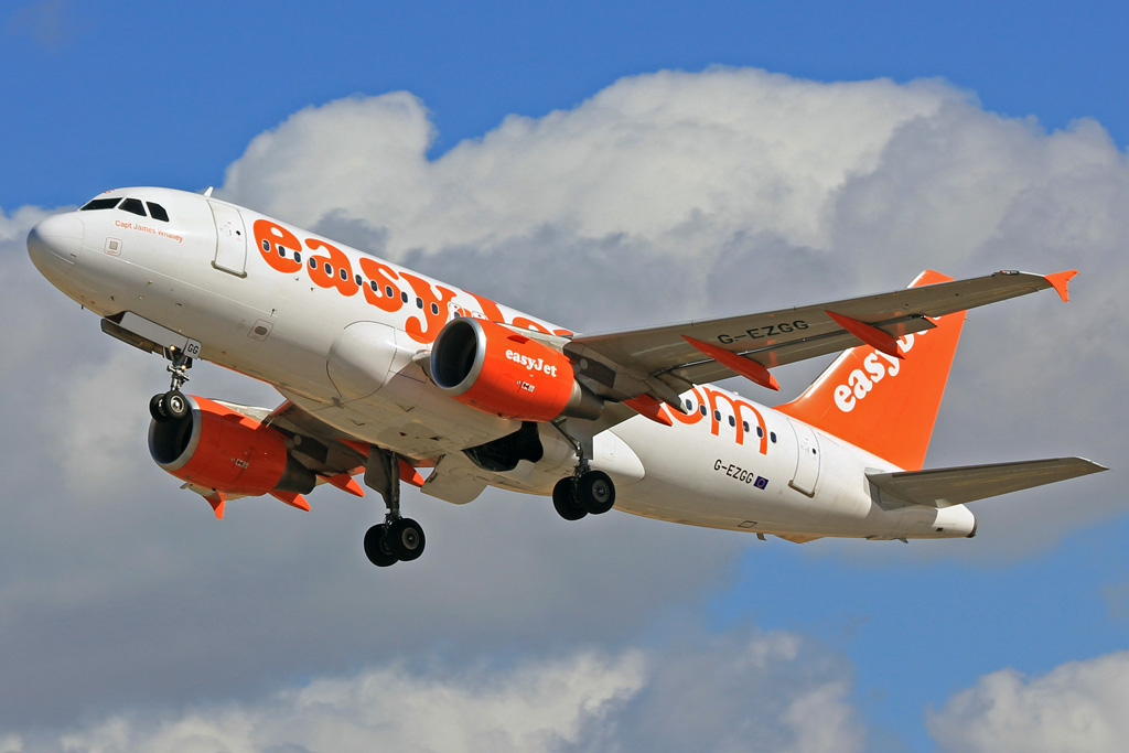 G-EZGG (4640) 2011 Airbus A319-111