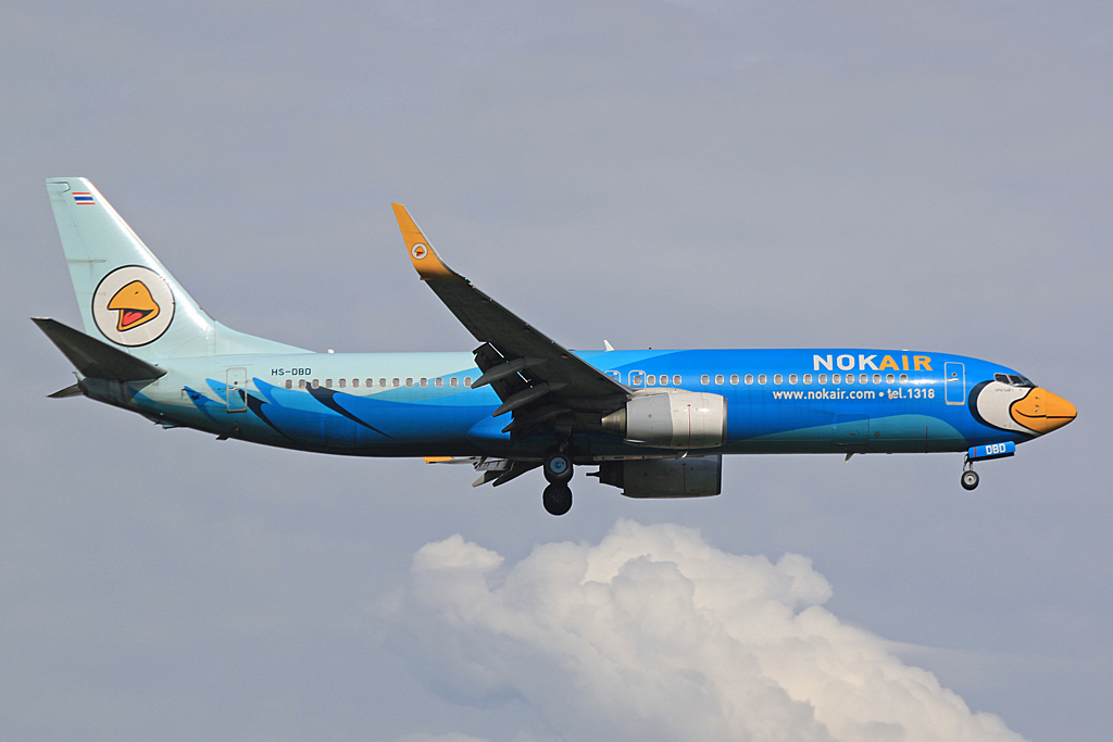 HS-DBD (33821) 2005 Boeing 737-8AS WL
