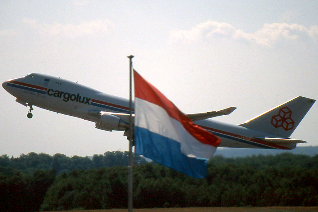 LX-GCV (25867) 1993 Boeing 747-4R7F