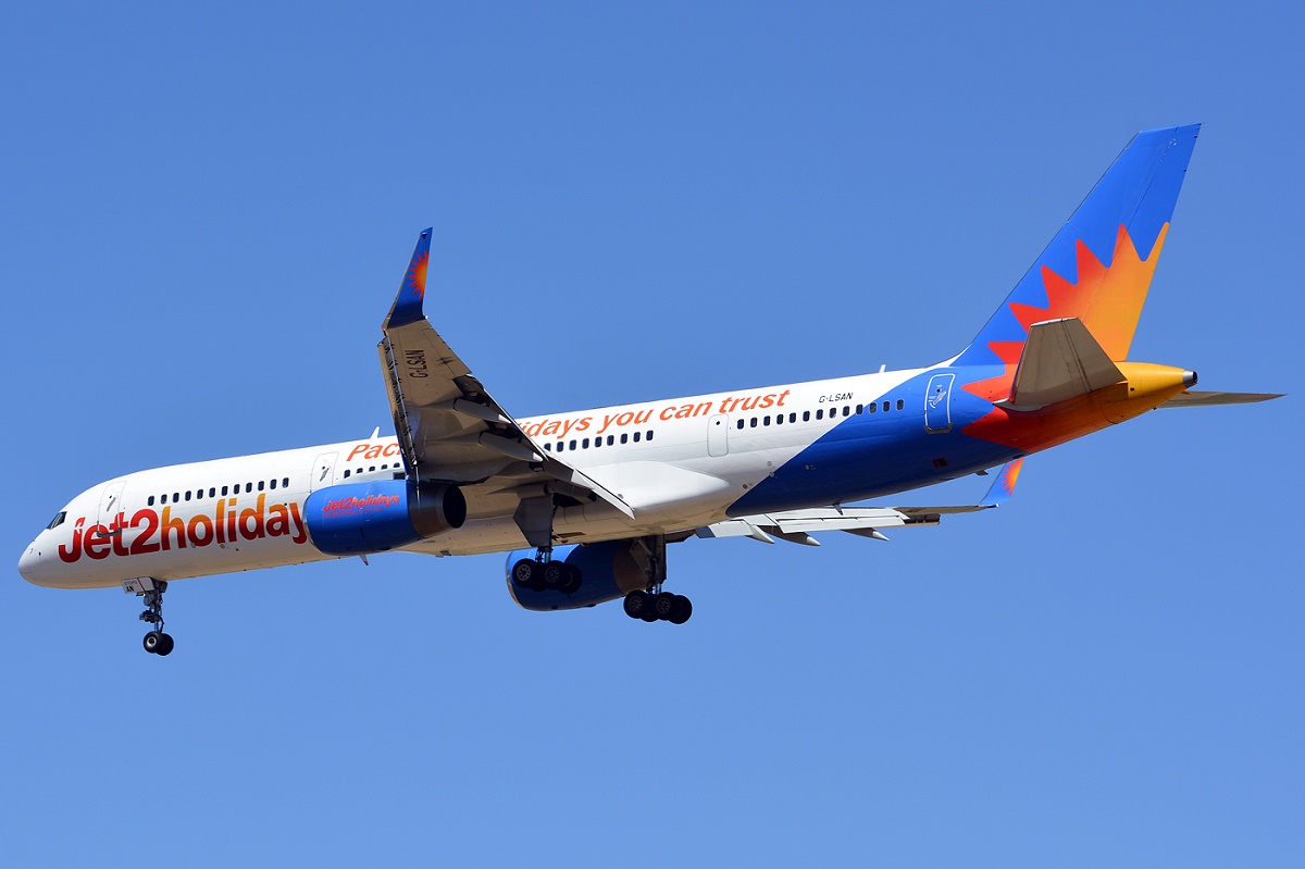 G-LSAN (26635) 1994 Boeing 757-2K2(WL)