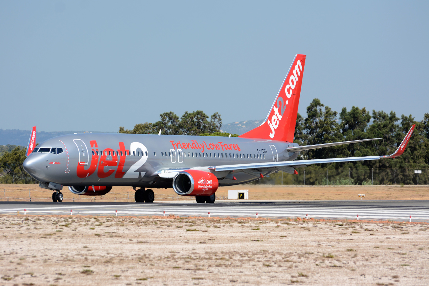 G-JZHY (63155) 2017 Boeing 737-8MG(WL)