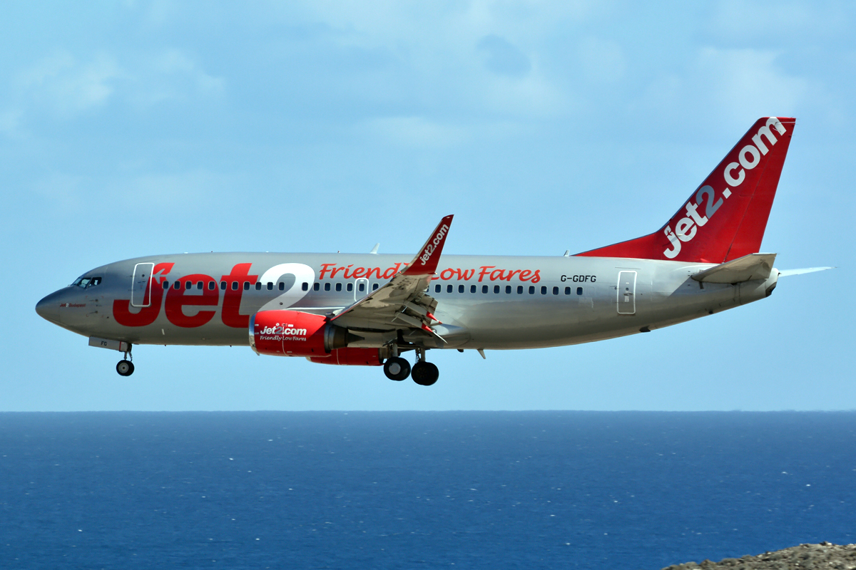 G-GDFG (28658) 1997 Boeing 737-36Q(WL)
