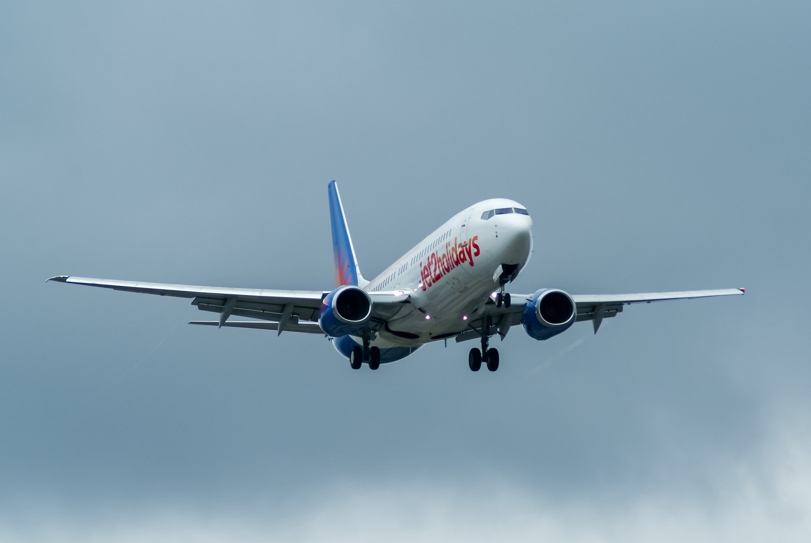 G-GDFF (28385) 1999 Boeing 737-85P