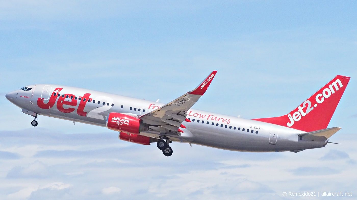 G-DRTF (28387) 2000 Boeing 737-85P WL