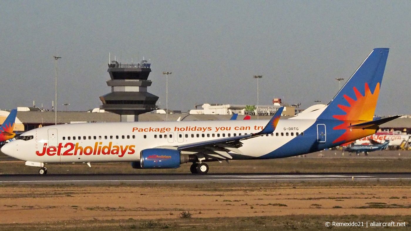 G-DRTG (33020) 2006 Boeing 737-8BK(WL)