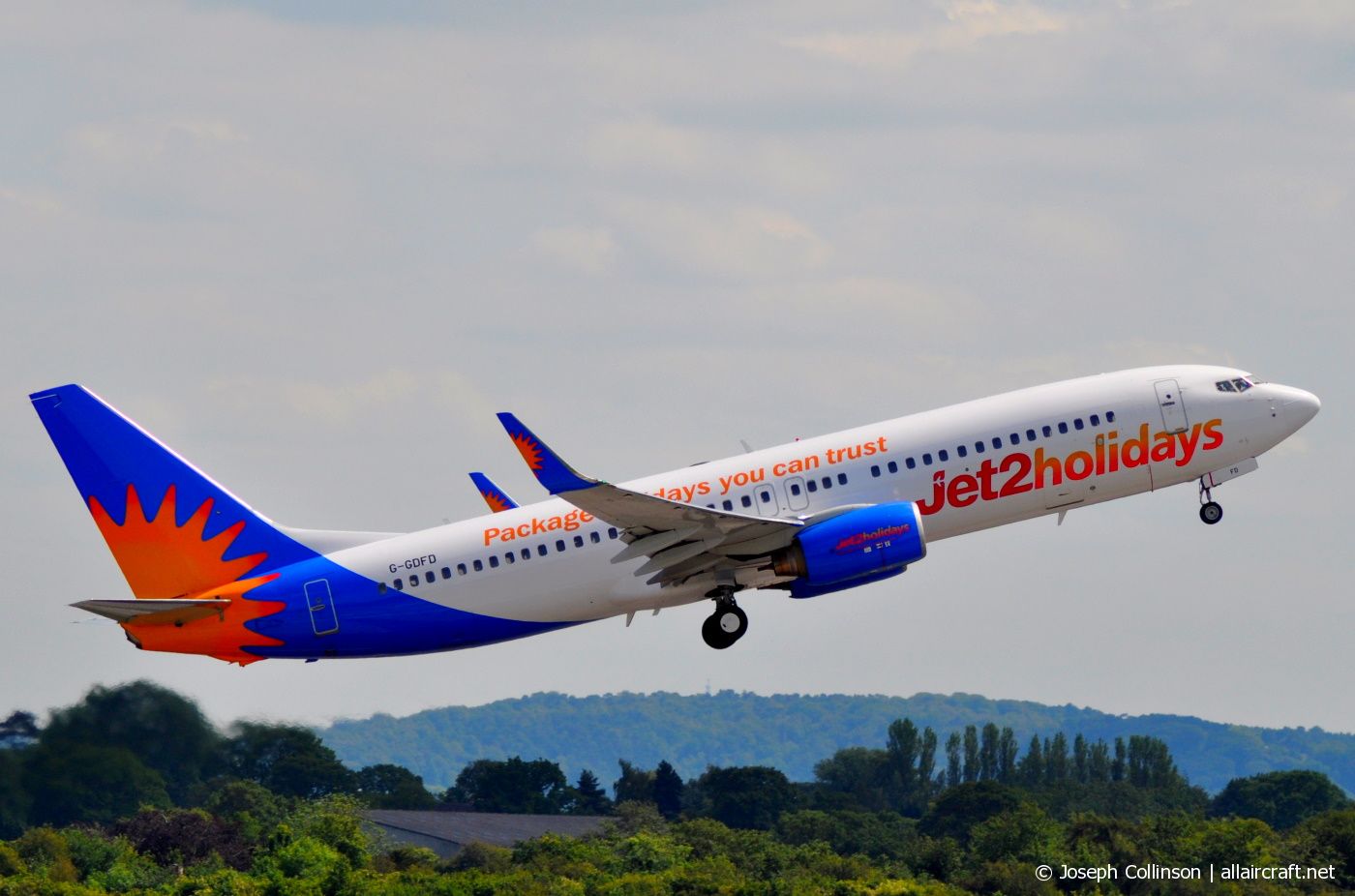 G-GDFD (27982) 1997 Boeing 737-8K5(WL)