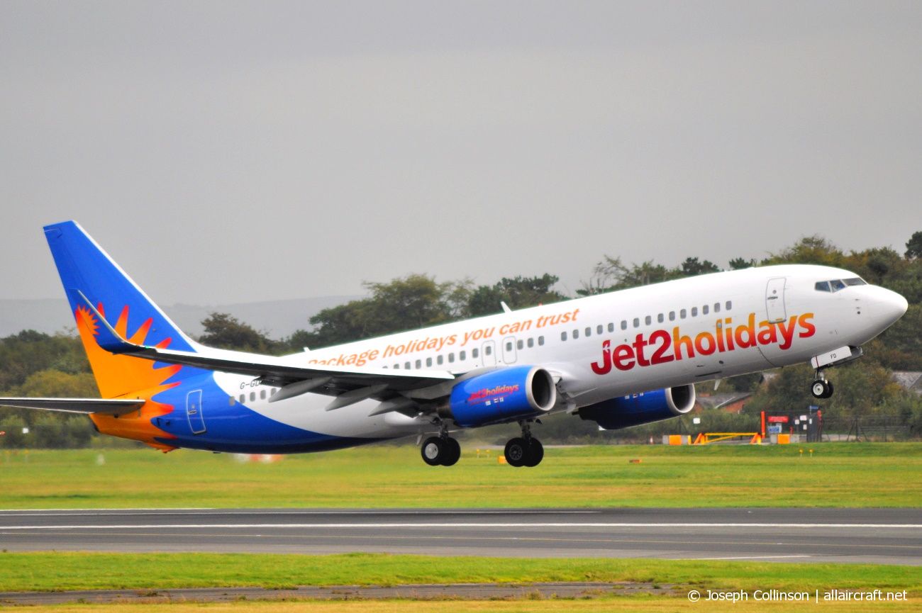 G-GDFD (27982) 1997 Boeing 737-8K5(WL)