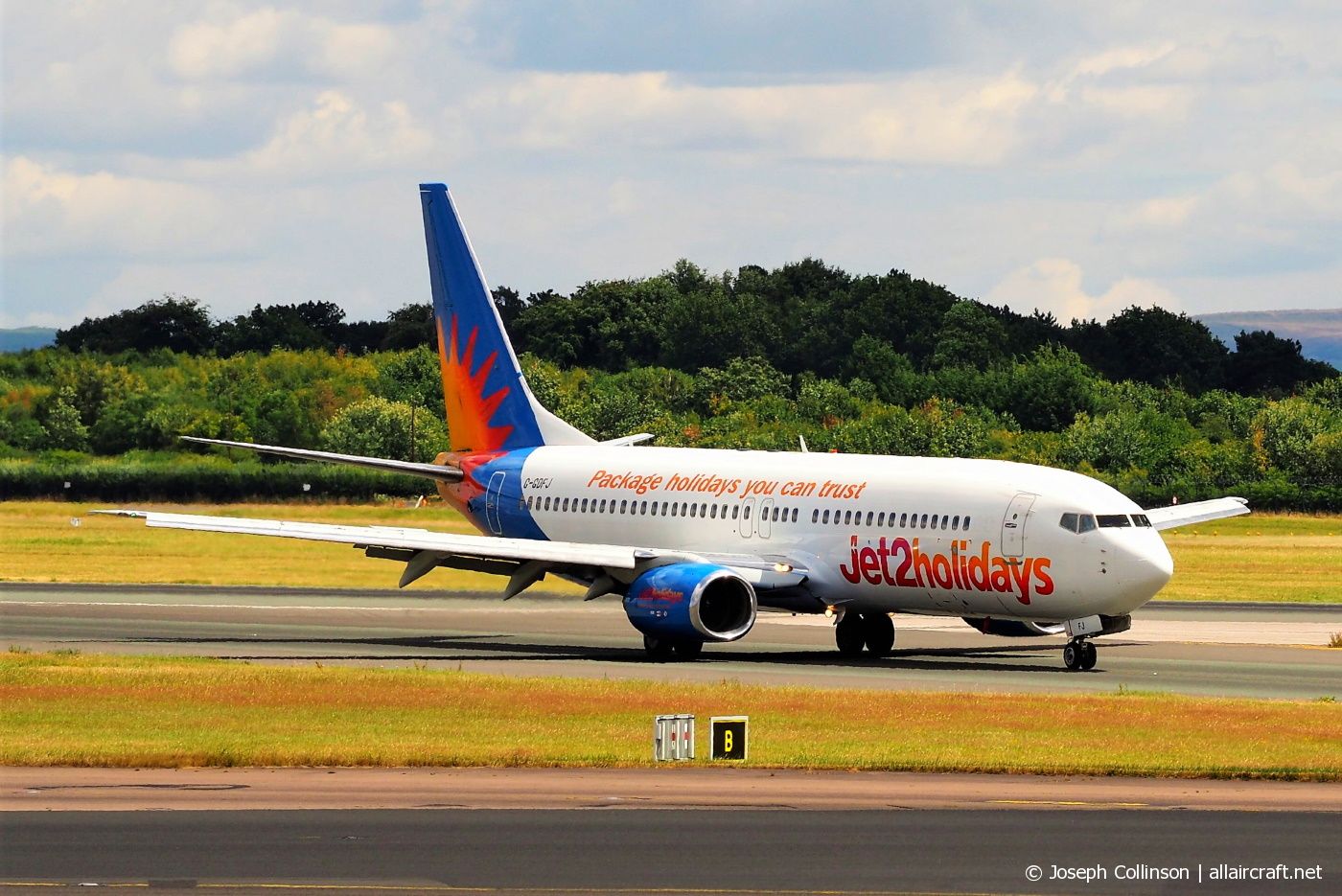 G-GDFJ (28229) 2000 Boeing 737-804