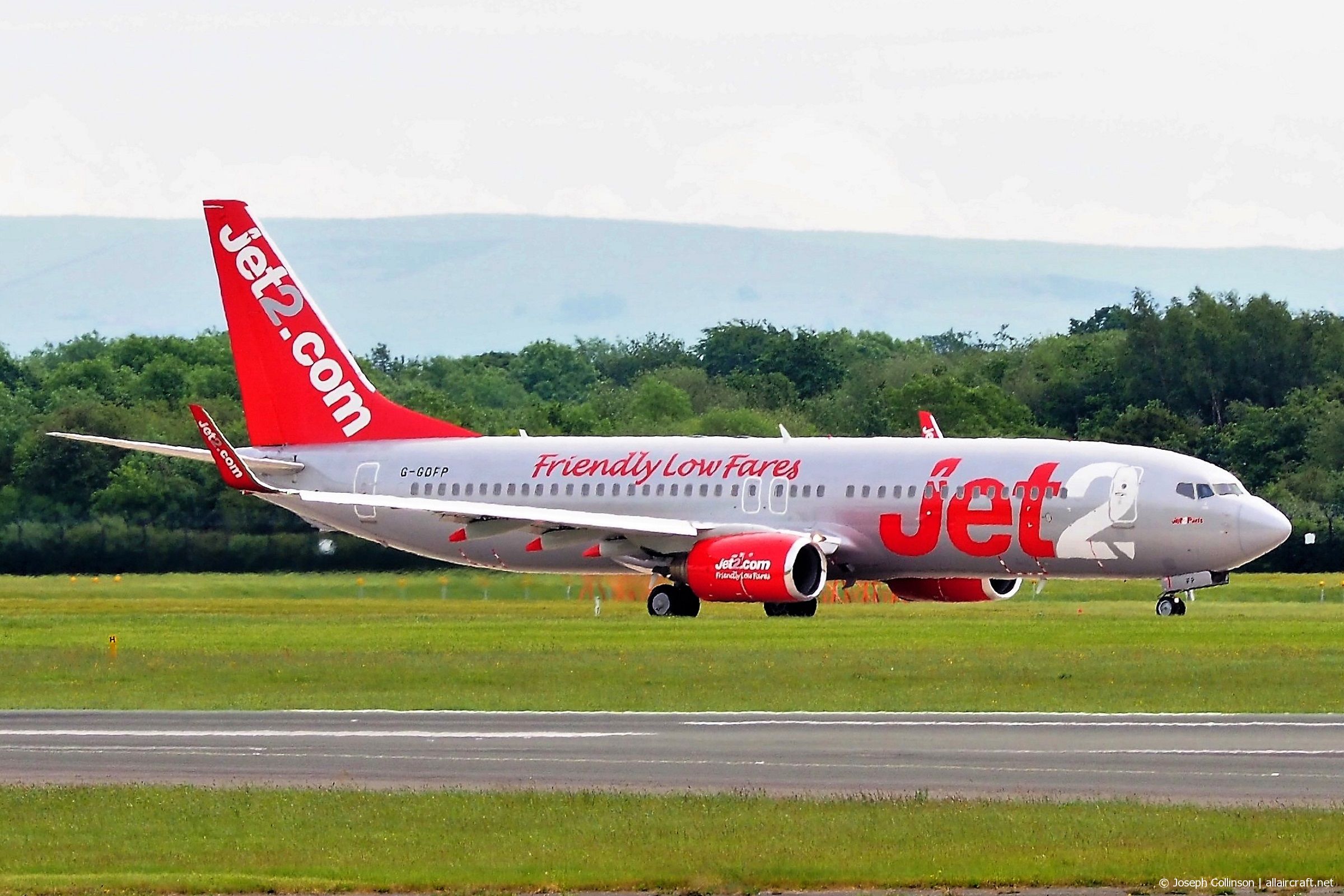 G-GDFP (28177) 1998 Boeing 737-8Z9 WL