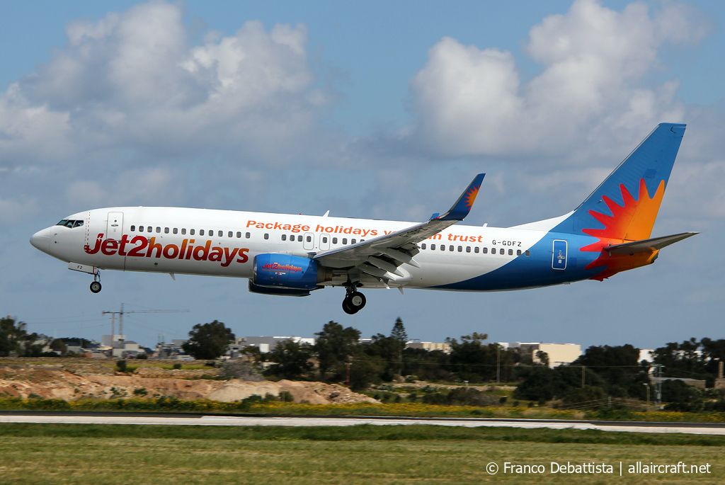 G-GDFZ (30276) 2001 Boeing 737-86Q(WL)