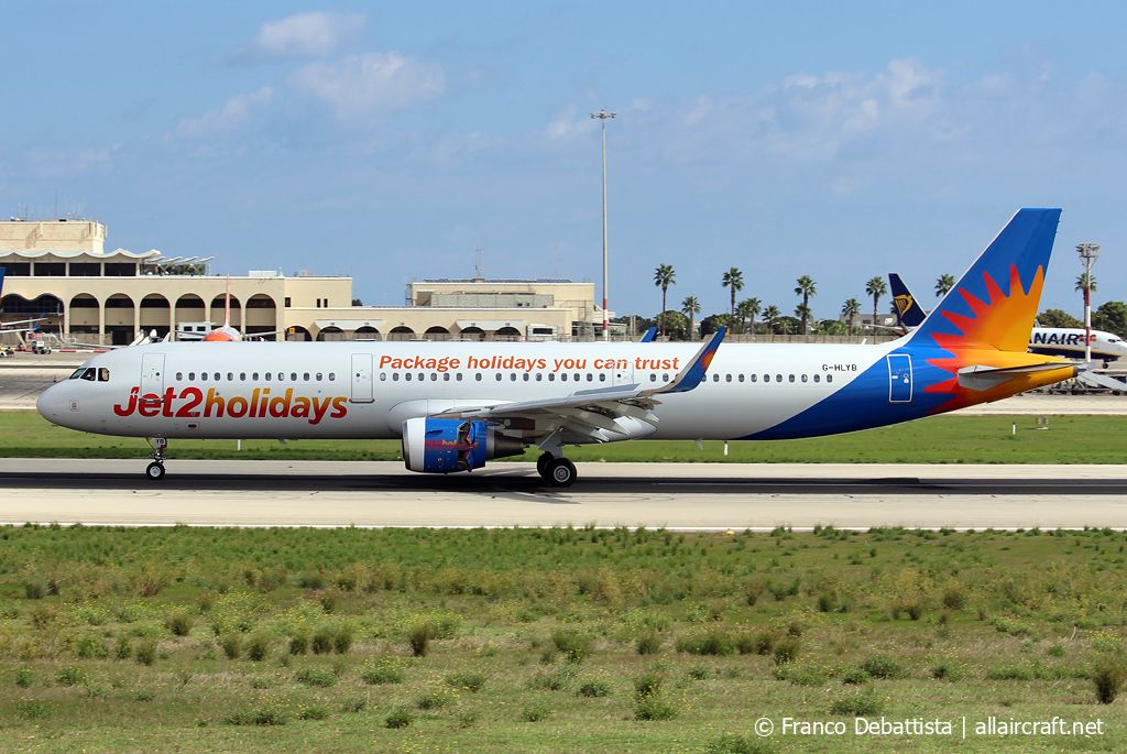 G-HLYB (6056) 2014 Airbus A321-211(WL)
