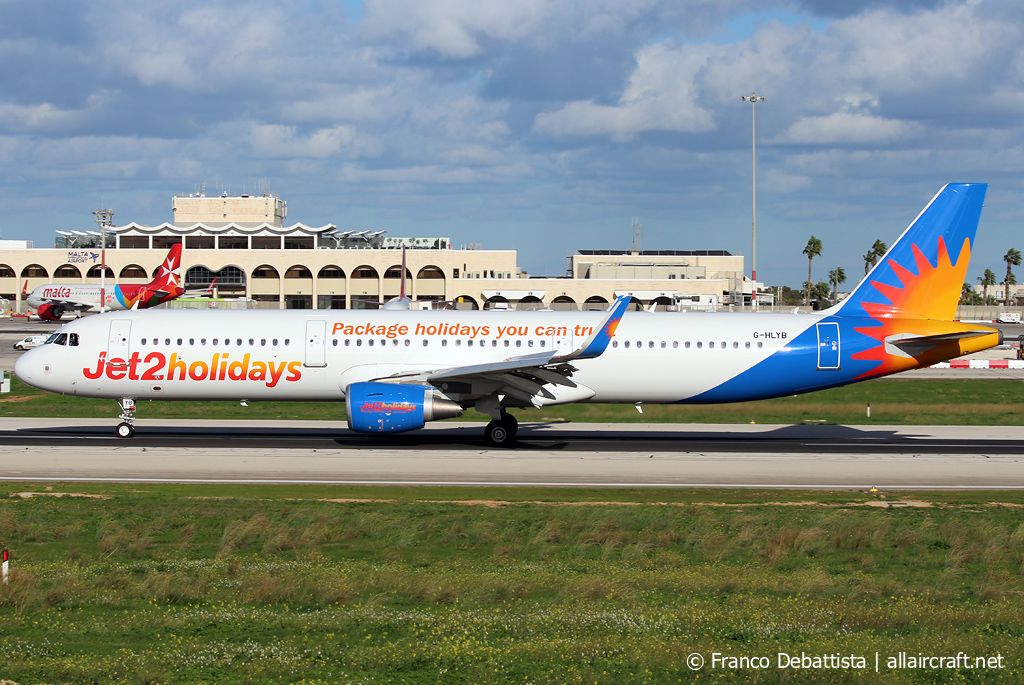 G-HLYB (6056) 2014 Airbus A321-211(WL)