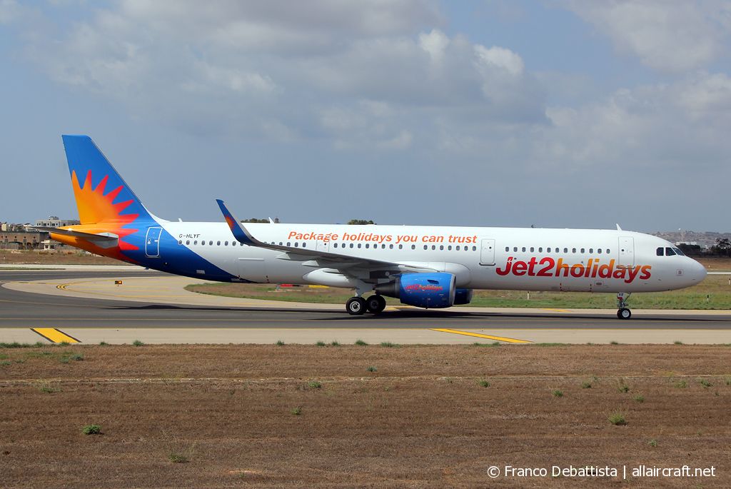 G-HLYF (6439) 2015 Airbus A321-211(WL)