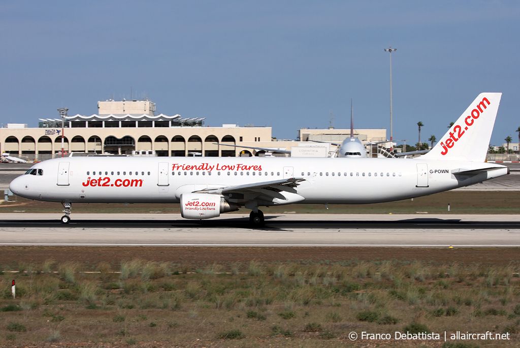 G-POWN (3830) 2009 Airbus A321-211