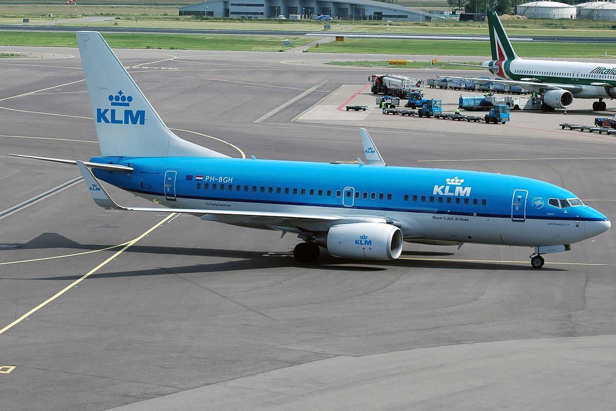 PH-BGH (38053) 2009 Boeing 737-7K2(WL)