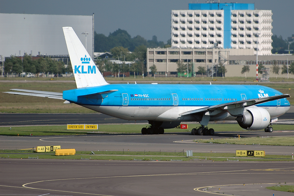 PH-BQC (29397) 2003 Boeing 777-206(ER)