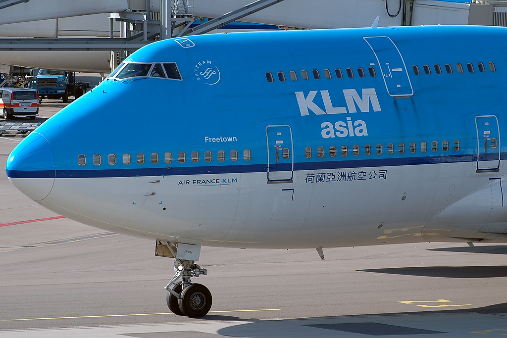 PH-BFF (24202) 1990 Boeing 747-406(M)
