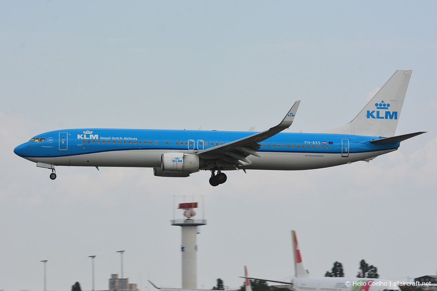PH-BXS (29602) 2001 Boeing 737-9K2(WL)