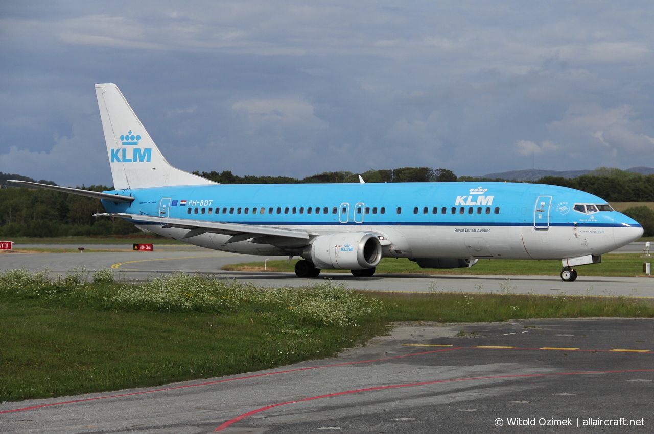PH-BDT (24530) 1989 Boeing 737-406