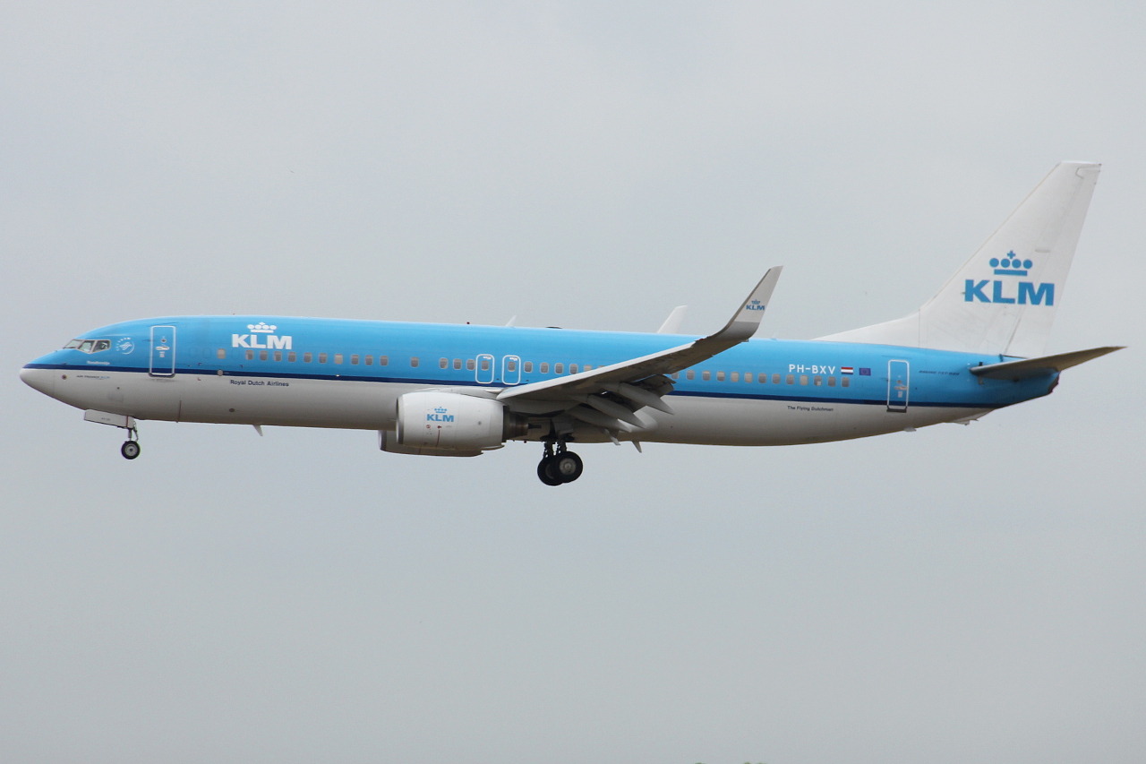 PH-BXV (30370) 2007 Boeing 737-8K2(WL)