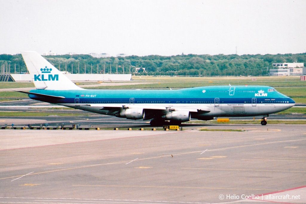 PH-BUT (22380) 1981 Boeing 747-206B(M)