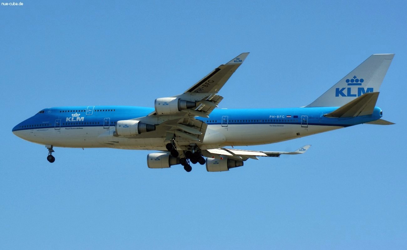 PH-BFG (24517) 1990 Boeing 747-406