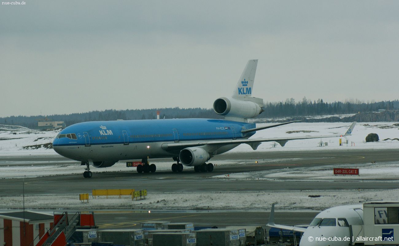PH-KCK (48564) 1997 McDonnell Douglas MD-11