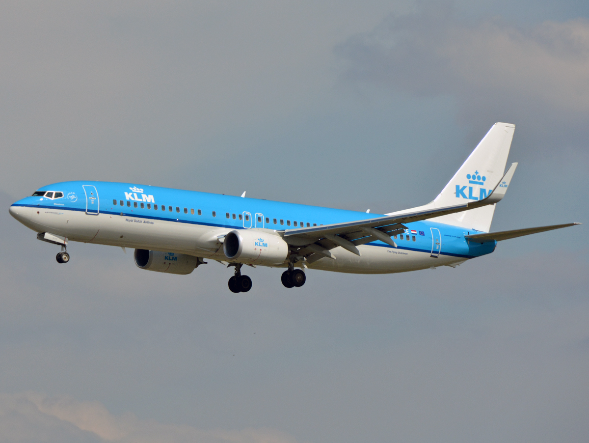 PH-BCE (42151) 2014 Boeing 737-8K2 WL