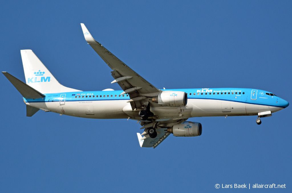 PH-BGA (37593) 2008 Boeing 737-8K2(WL)