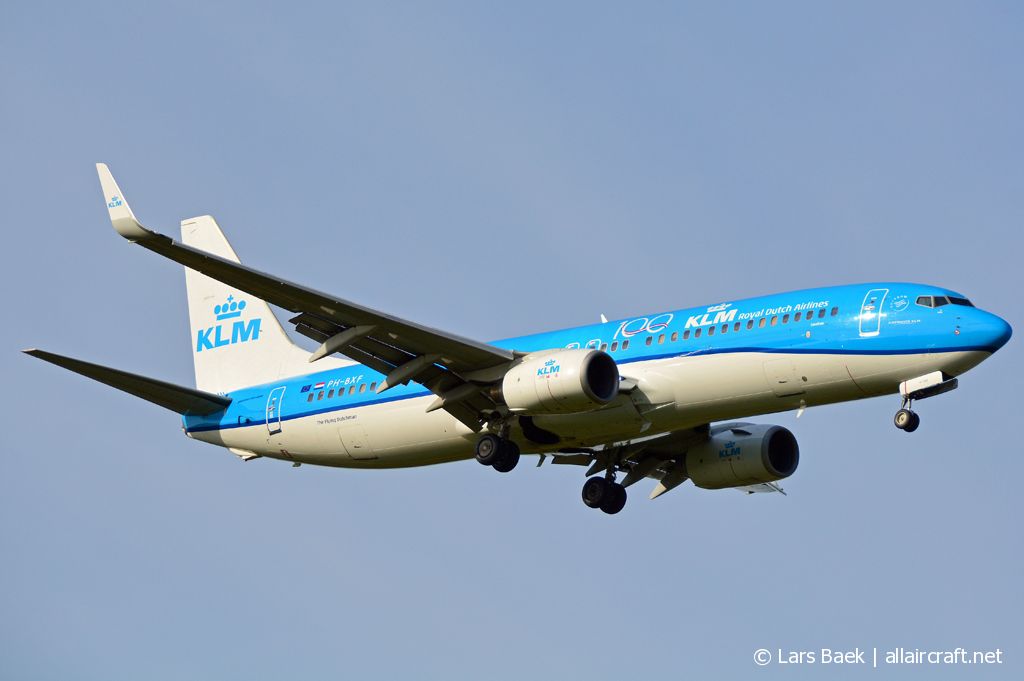 PH-BXF (29596) 2000 Boeing 737-8K2(WL)