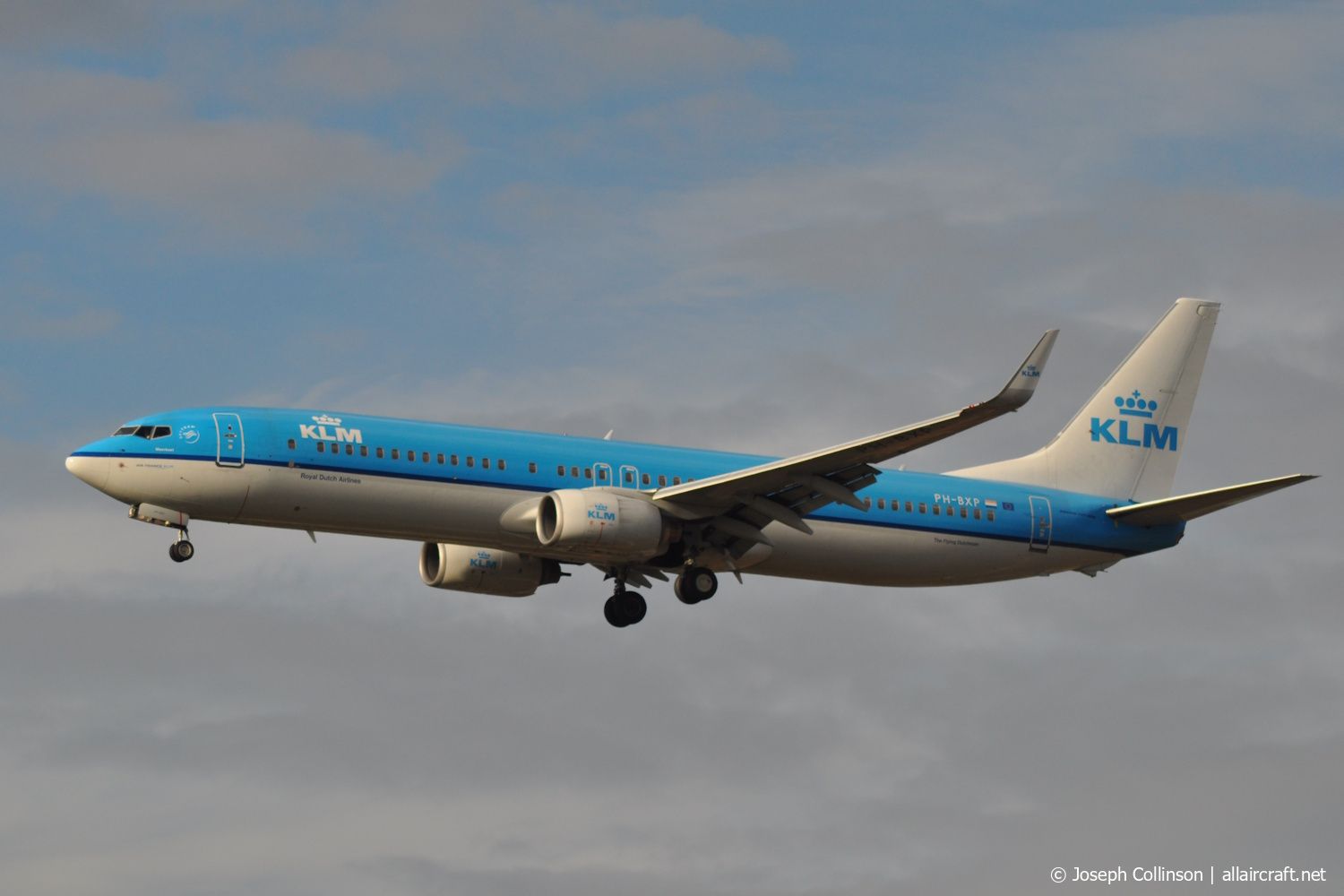 PH-BXP (29600) 2001 Boeing 737-9K2(WL)