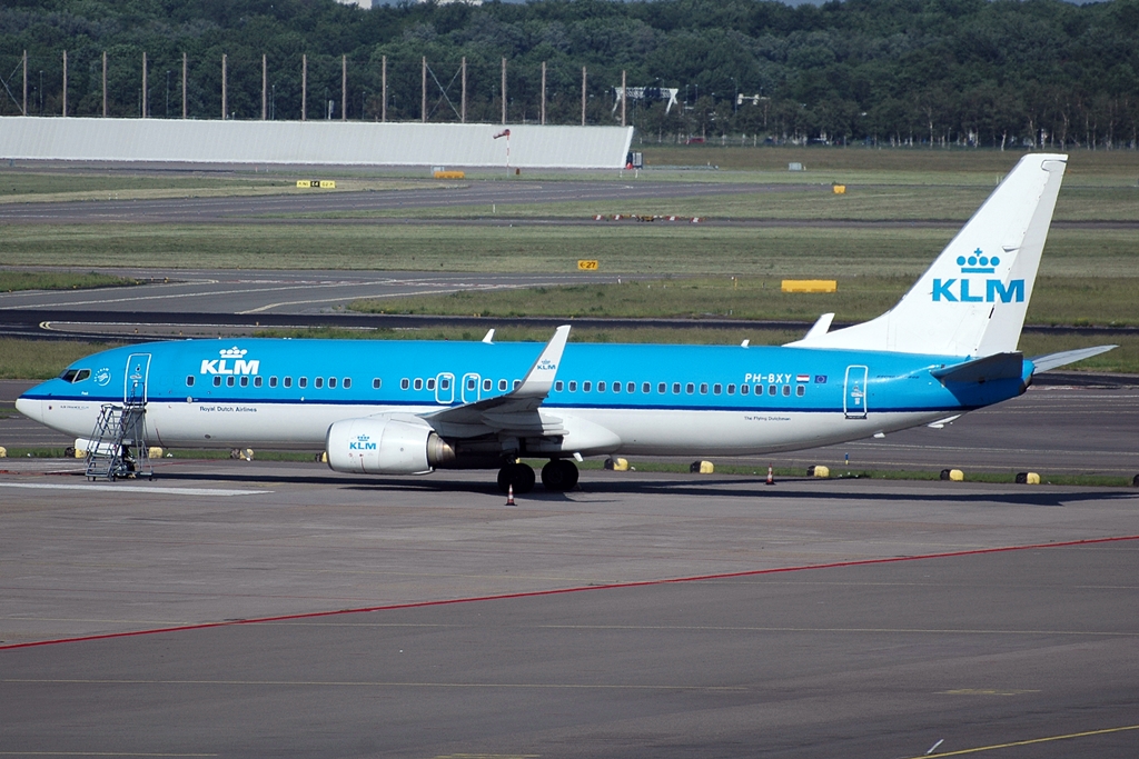 PH-BXY (30372) 2008 Boeing 737-8K2(WL)