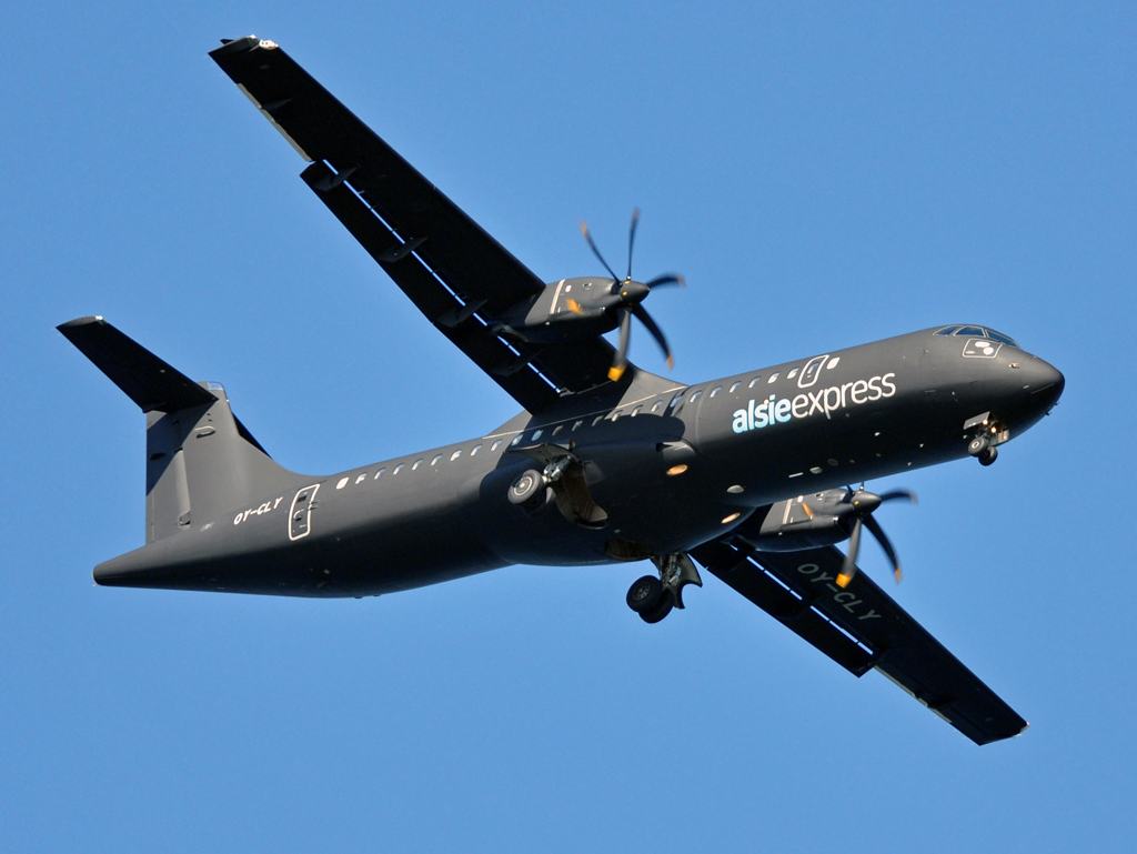 OY-CLY (799) 2008 ATR-72-212