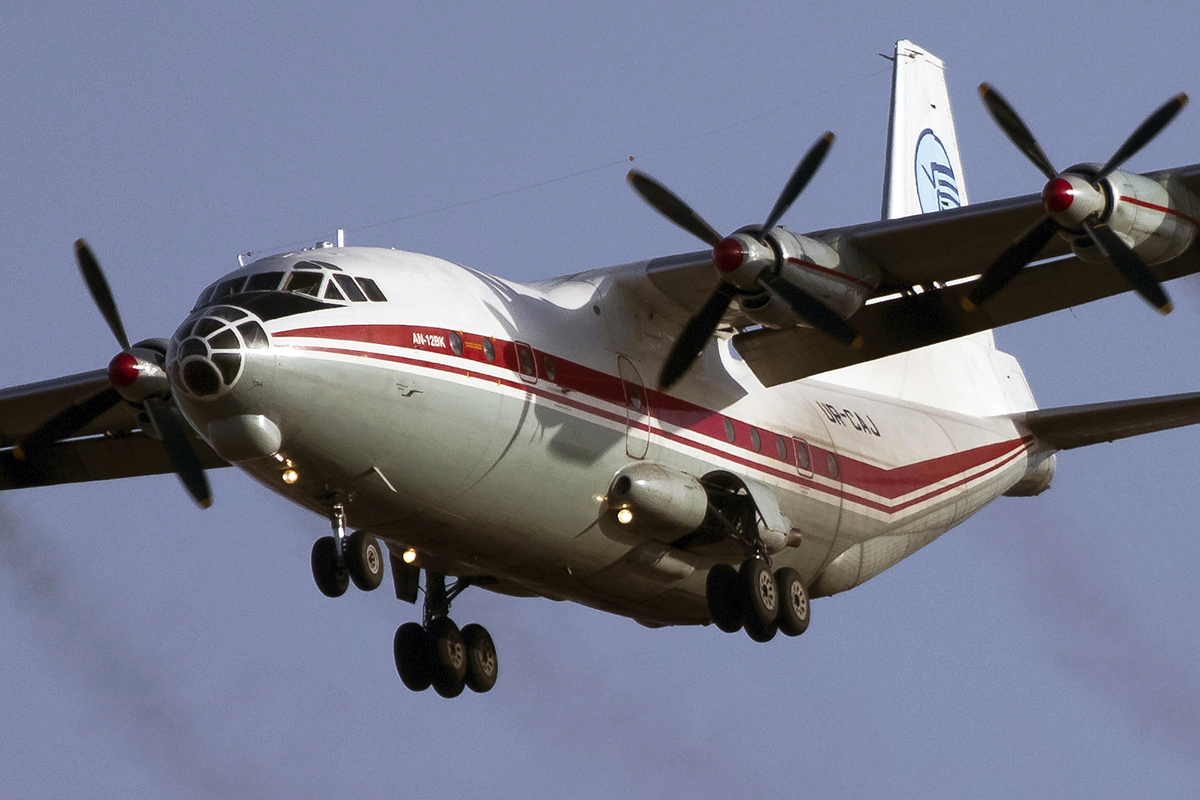 UR-CAJ (8346106) Antonov An-12BK