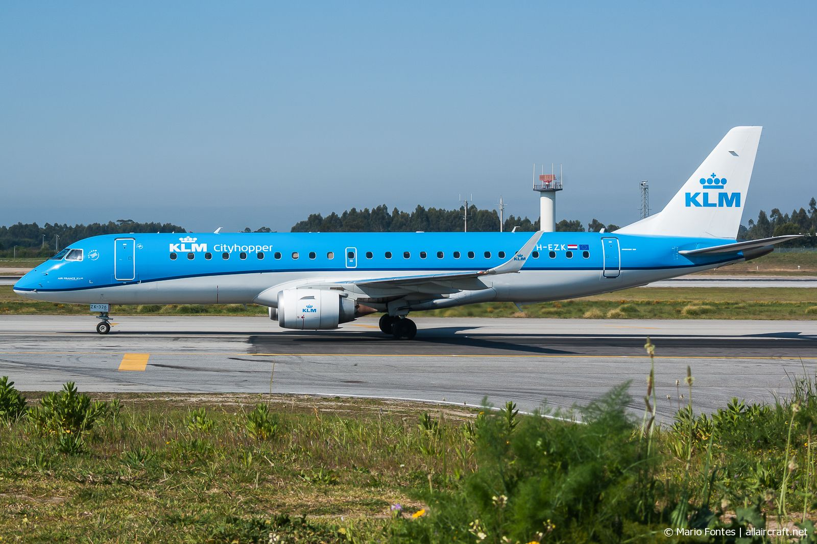 PH-EZK (19000326) Embraer 190-100STD