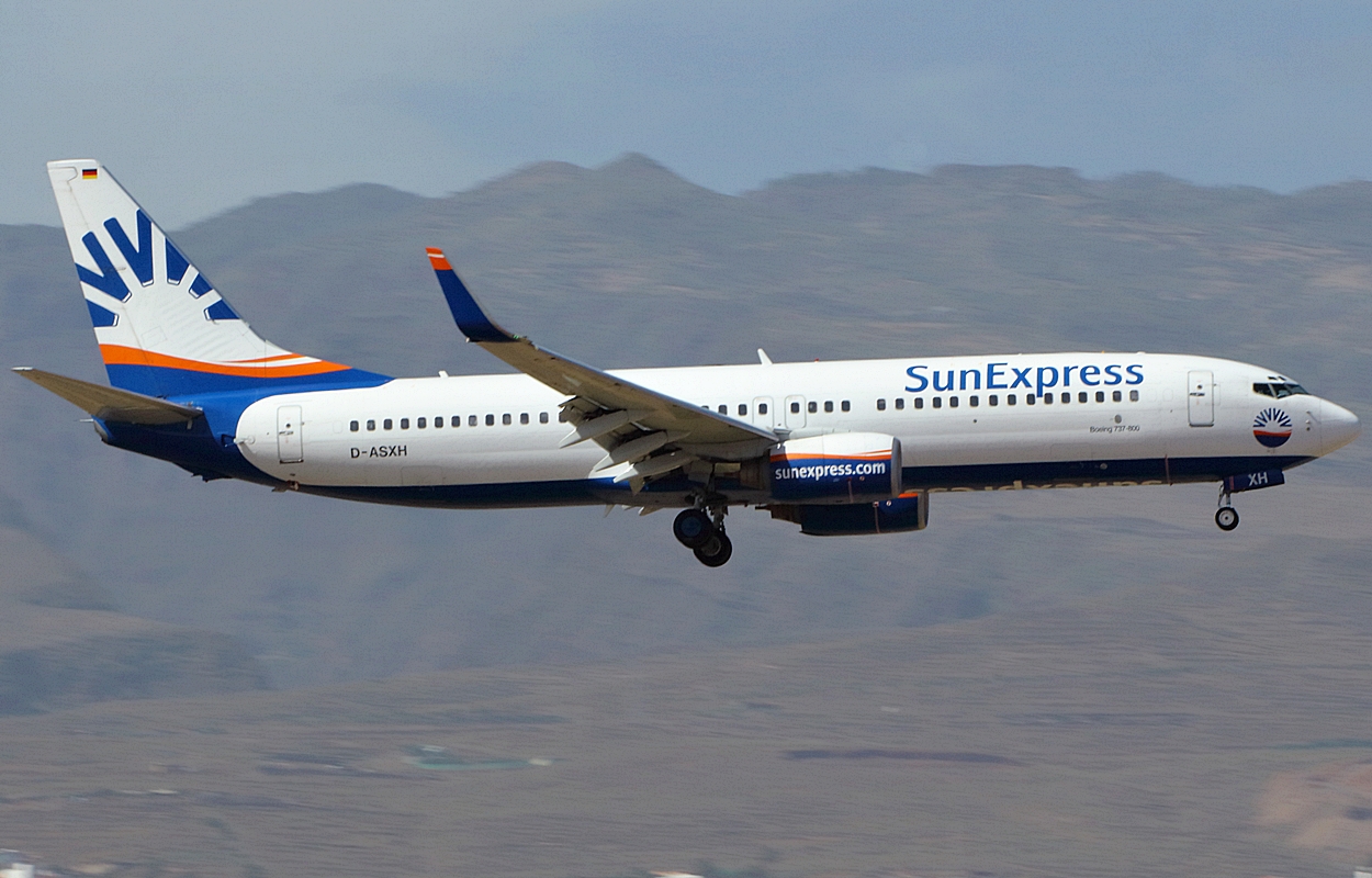 D-ASXH (32368) 2003  Boeing 737-8CX(WL)