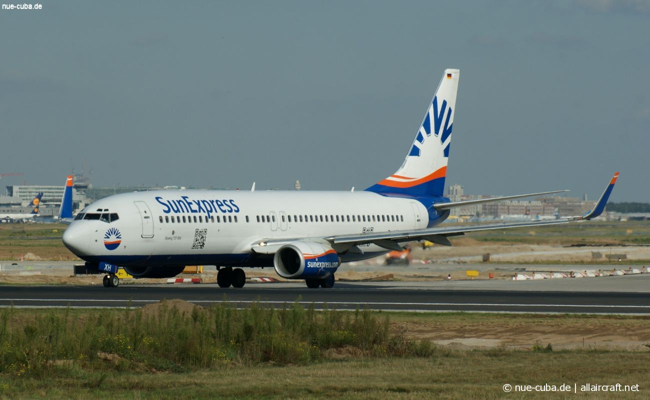 D-ASXH (32368) 2003 Boeing 737-8CX(WL)