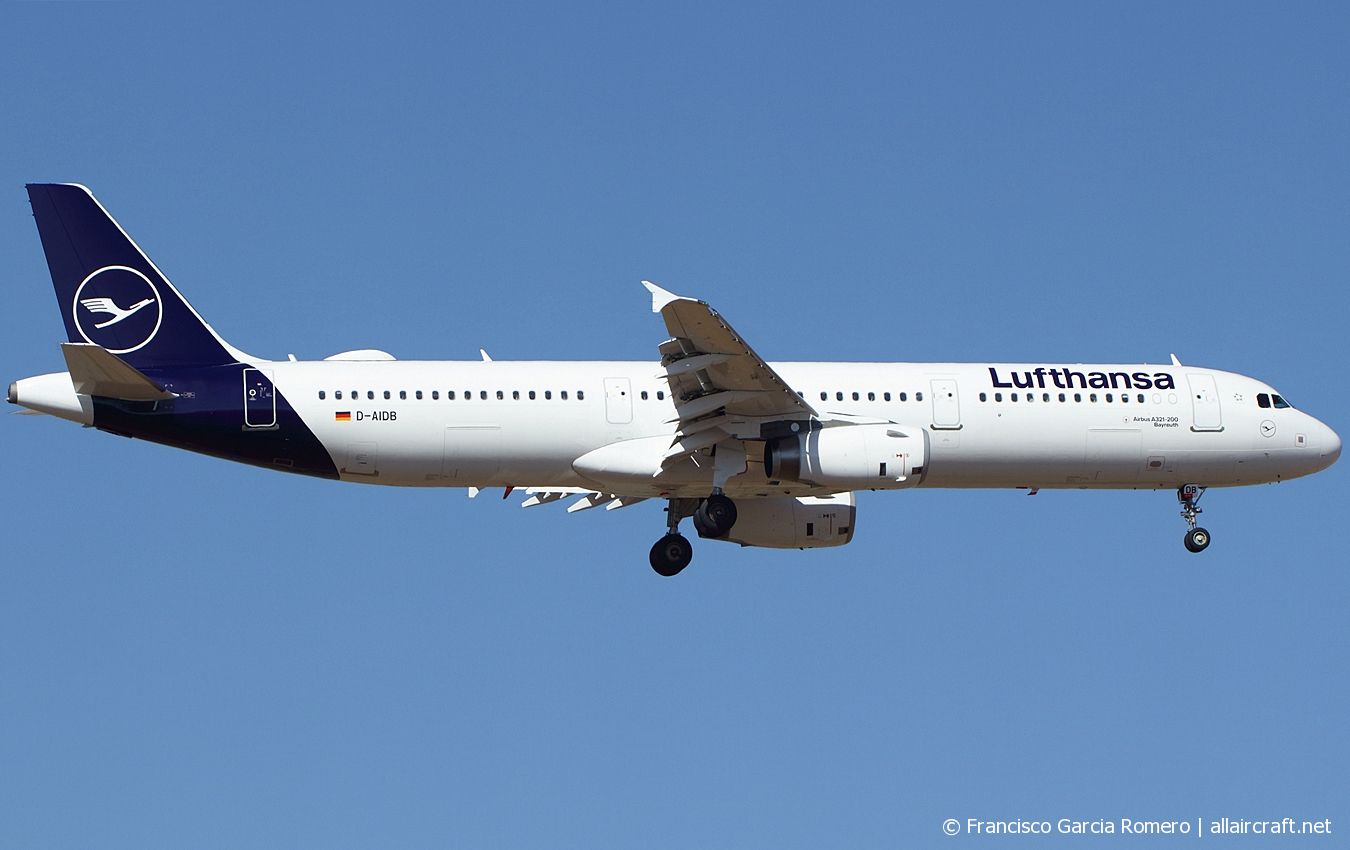 D-AIDB (4545) 2010 Airbus A321-231