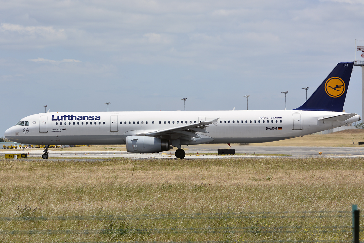 D-AIDH (4710) 2011 Airbus A321-231