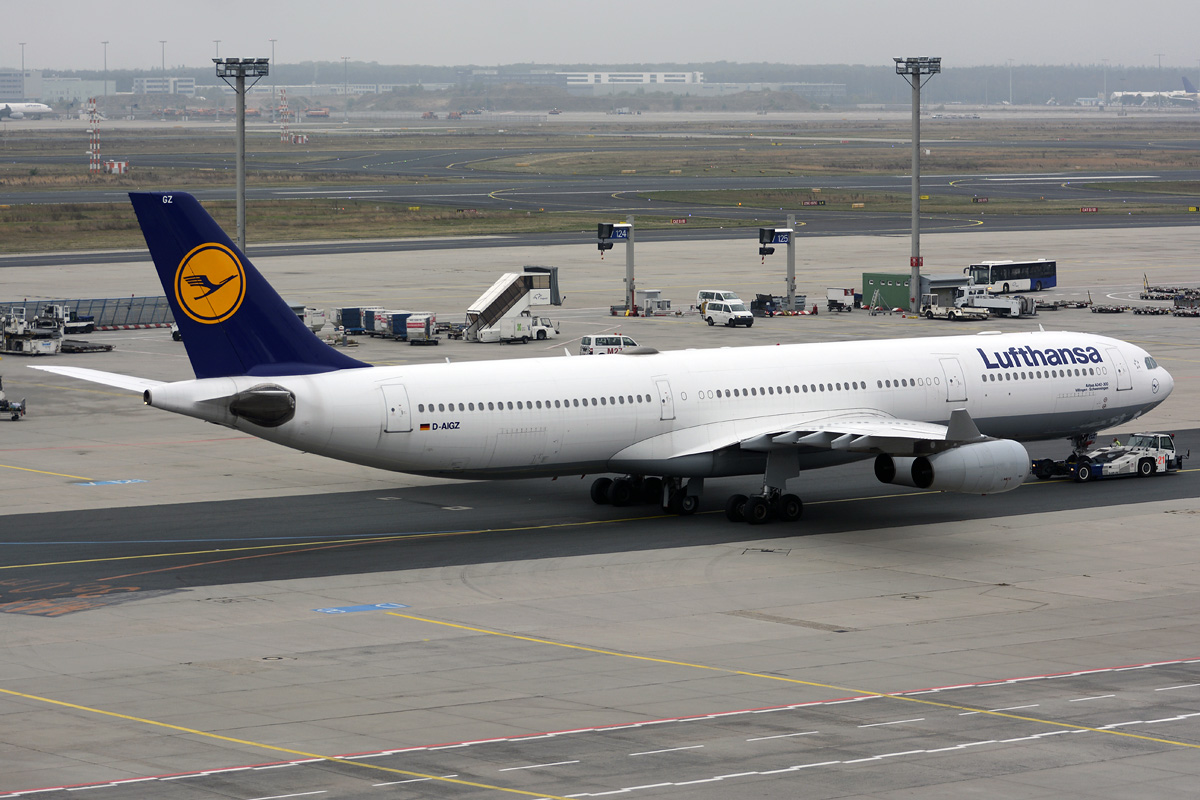 D-AIGZ, (cn 347), Airbus A340-313