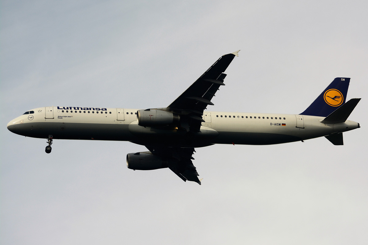 D-AISW (4054) 2009 Airbus A321-231