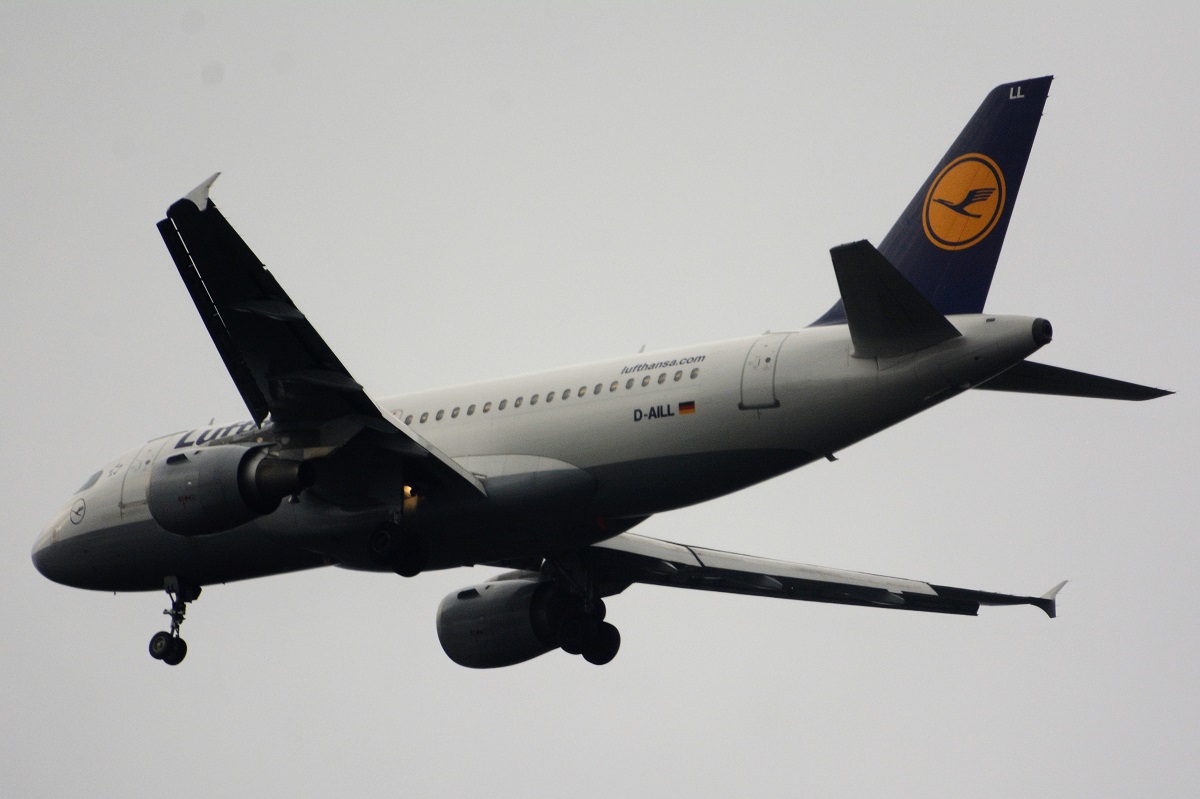 D-AILL (689) 1997 Airbus A319-114