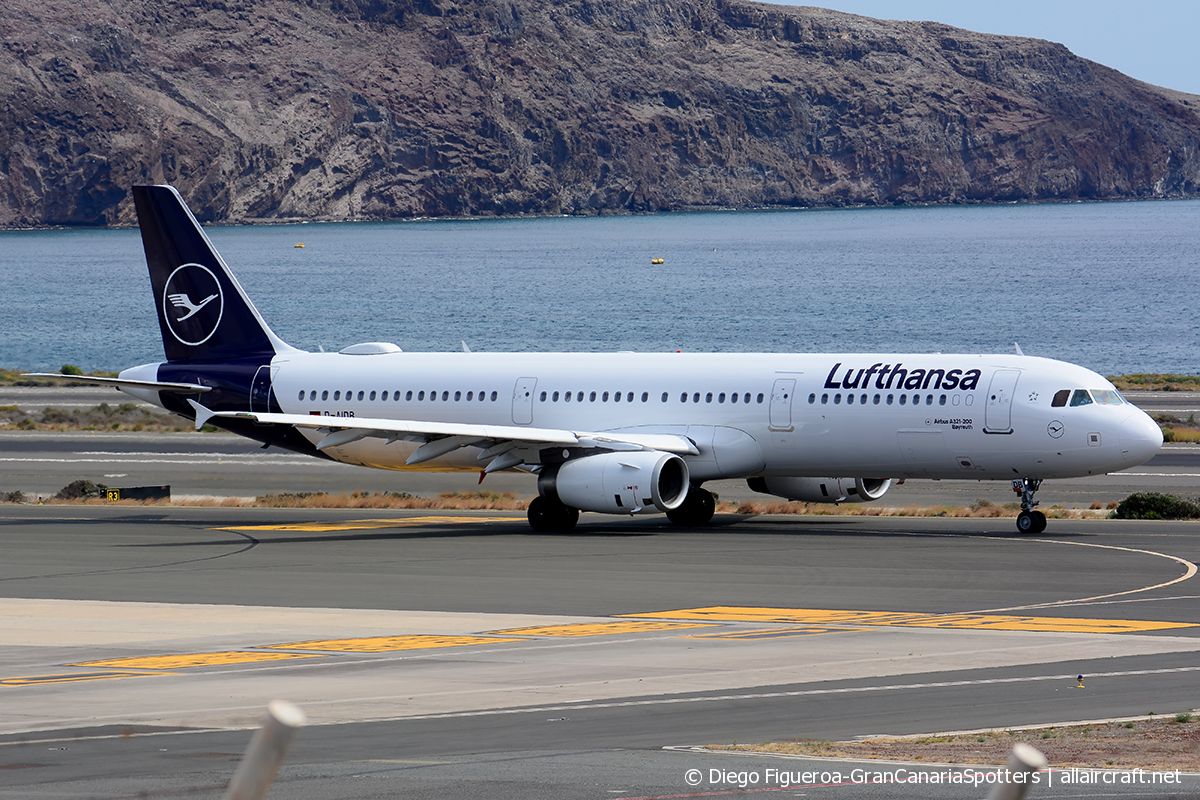 D-AIDB (4545) 2010 Airbus A321-231