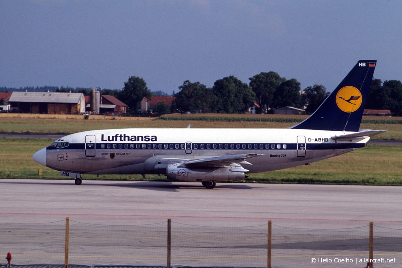 D-ABHB (22132) 1981 Boeing 737-230A