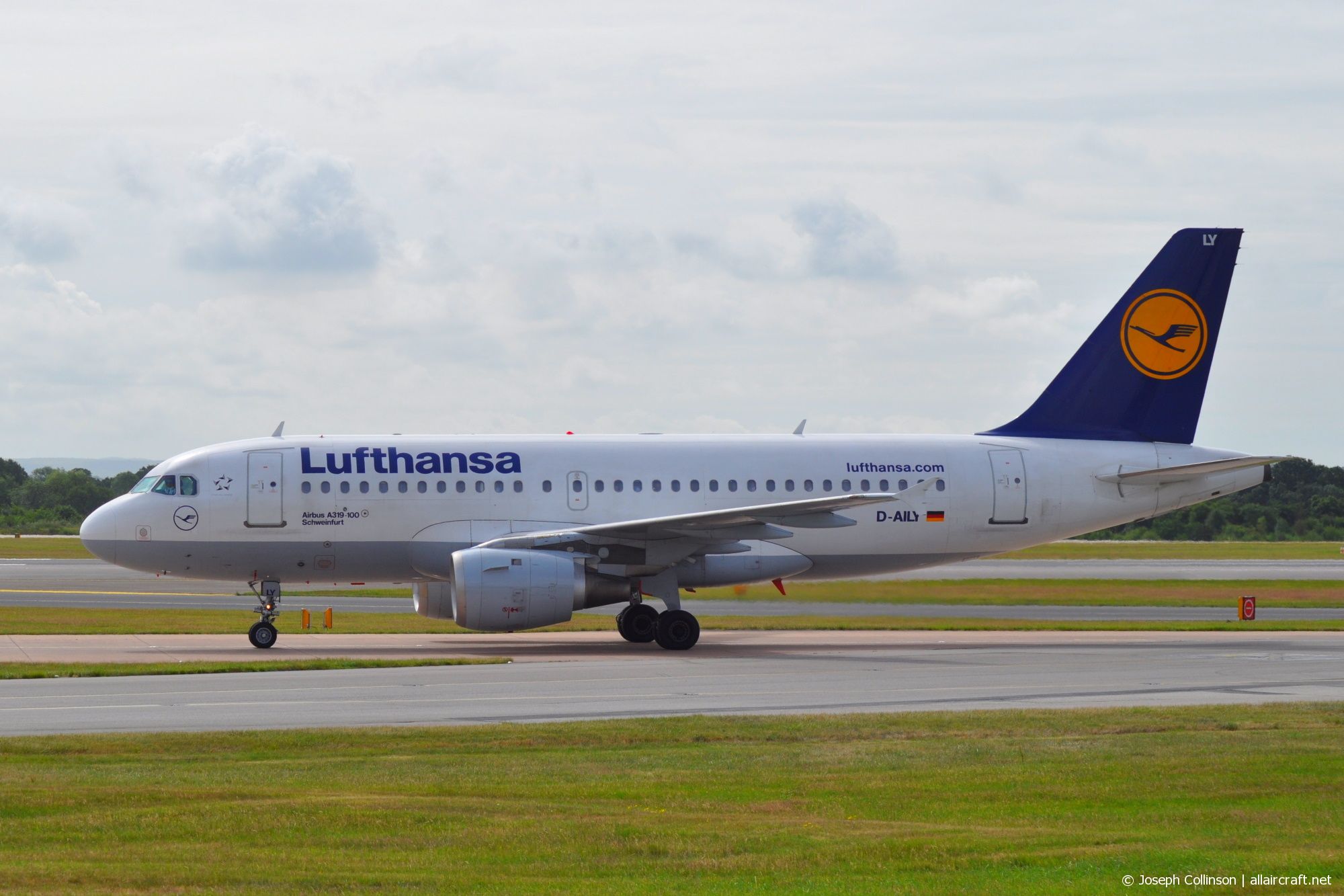 D-AILY (875) 1998 Airbus A319-114